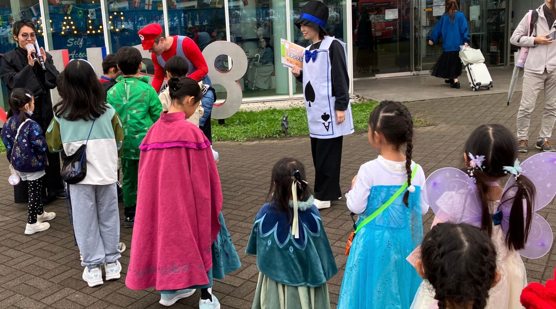 FUN WITH HALLOWEEN!|神田外語大学の学園祭へ出店のお知らせのイメージ